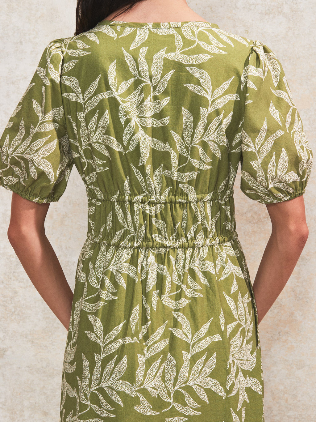 Green Leaf-Print Tie-Detail Cotton Dress