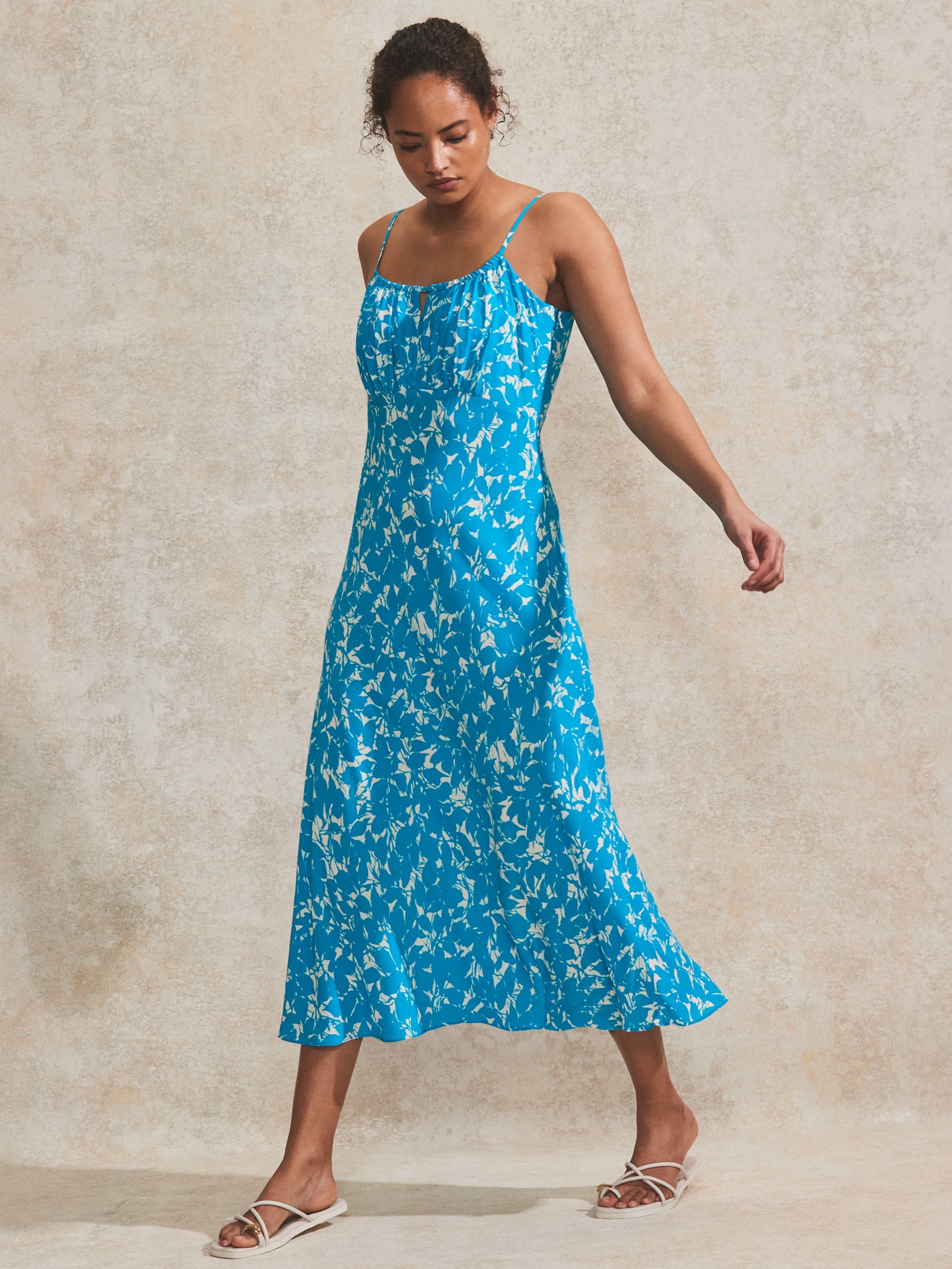 Blue Leaf-Print Keyhole-Detail Midi Dress